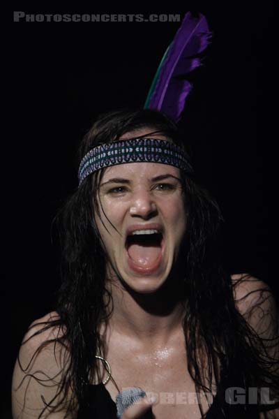 JULIETTE AND THE LICKS - 2006-10-20 - PARIS - Trabendo - 